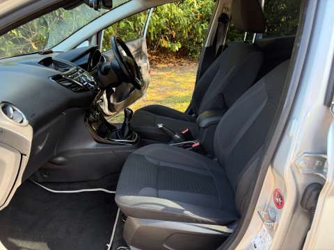 Ford Fiesta 1.0 Fiesta Titanium 5dr 20