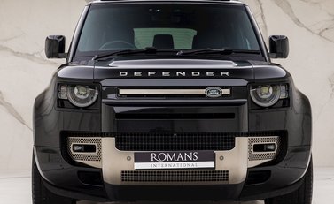 Land Rover Defender 110 P400 X 4