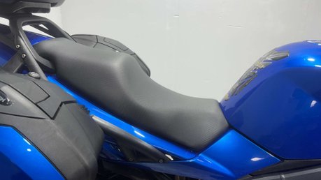 Triumph Sprint 2007 34K NEW MOT SERVICED FULL LUGGAGE SPORTS TOURER 1050CC 48