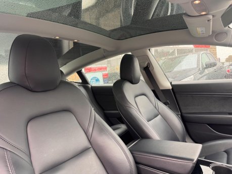 Tesla Model 3 STANDARD RANGE PLUS 10