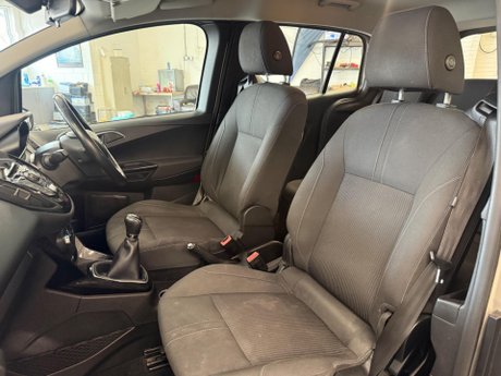 Ford B-Max 1.5 TDCi Zetec Euro 5 5dr 31