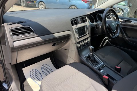 Volkswagen Golf MATCH EDITION TSI DSG -AUTOMATIC -£35 TAX -TWO OWNERS -10 SERVICES -CAMBELT 22