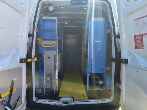 Ford Transit Custom 320 BASE P/V L2 H2 7