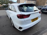 Kia Ceed CRDI 2 NAV ISG MHEV 7