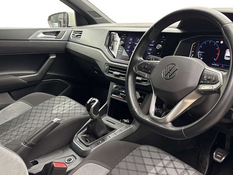 Volkswagen Polo 1.0 Polo R-Line TSi 5dr 4