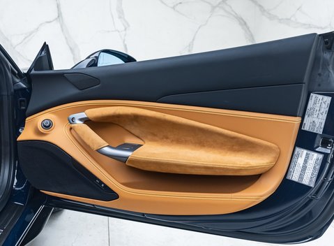 Ferrari F8 SPIDER 29