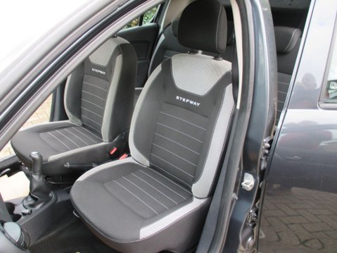 Dacia Sandero Stepway 0.9 TCe Comfort Euro 6 (s/s) 5dr 20
