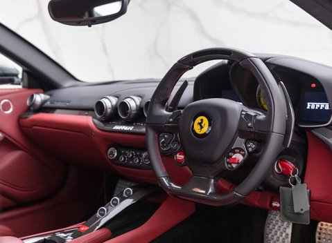 Ferrari F12 Berlinetta 5