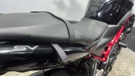 Suzuki SV650 N 2018 LATEST MODEL ONLY 18K A2 BIKE 650CC VTWIN 12