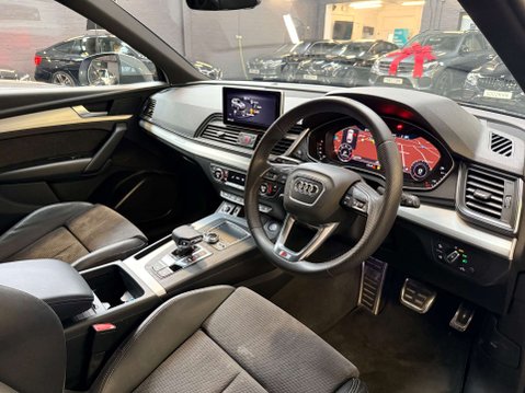 Audi Q5 2.0 Q5 S Line 40 TDI Quattro Semi-Auto 4WD 5dr 20