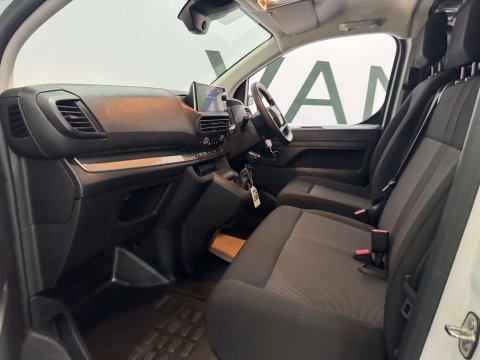Vauxhall Vivaro 2.0 Vivaro F3100 Prime S/S 6dr 19