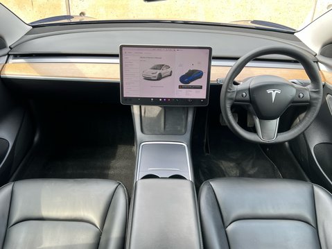 Tesla Model 3 STANDARD RANGE PLUS 10