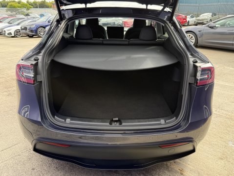 Tesla Model Y (Dual Motor) Long Range SUV 5dr Electric Auto 4WDE (384 bhp) 19