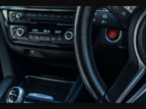 BMW M4 3.0 M4 Competition Edition Package Semi-Auto 2dr 13
