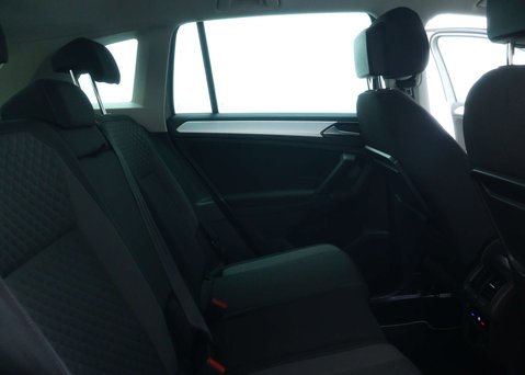 Volkswagen Tiguan 1.4 TSI SE Navigation SUV 5dr Petrol Manual Euro 6 (s/s) (150 ps) 52