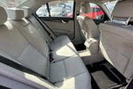 Mercedes-Benz C Class C180 BLUEEFFICIENCY EXECUTIVE SE AUTOMATIC 10 SERVICES  10