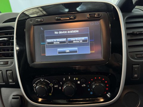 Renault Trafic 1.6 Trafic LL29 Sport Nav Energy dCi 26