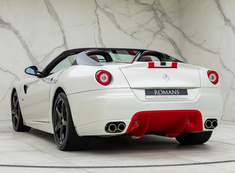 Ferrari 599 SA Aperta 13
