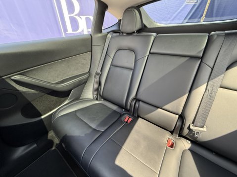 Tesla Model Y SUV 5dr Electric Auto RWD (346 ps) 29