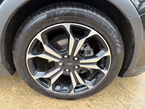 Ford Focus 1.0 Focus Active X Edition MHEV 5dr 53