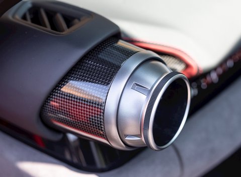 Ferrari 812 Superfast 19