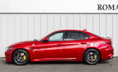 Alfa Romeo Giulia Quadrifoglio 2