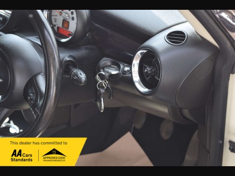 Mini Clubman 1.6 Cooper Clubman 5dr 32