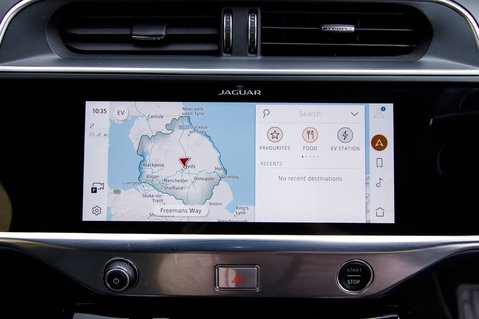 Jaguar I-Pace BLACK 27