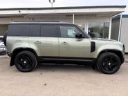 Land Rover Defender 110 D250 Hard Top SE MHEV - No VAT 8