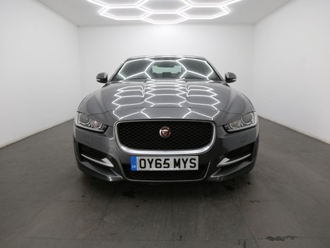 Jaguar XE 2.0d R-Sport Auto Euro 6 (s/s) 4dr