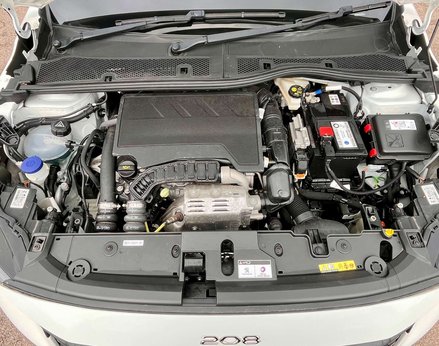 Peugeot 208 1.2 208 Allure Premium+ PureTech SS 5dr 7