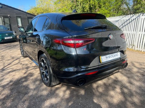 Alfa Romeo Stelvio TB VELOCE 11