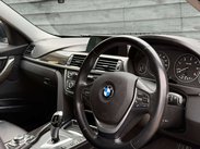 BMW 3 Series 2.0 320d Luxury Auto 4dr 37