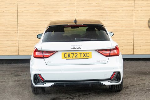 Audi A1 SPORTBACK TFSI S LINE 6