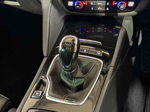 Vauxhall Insignia ELITE NAV 15
