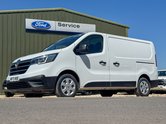 Renault Trafic SWB L1H1 Low Roof Business Plus SL28 Air Con Camera Sensors Euro 6 1