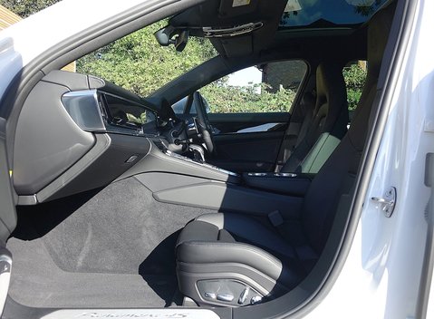 Porsche Panamera 4S 8