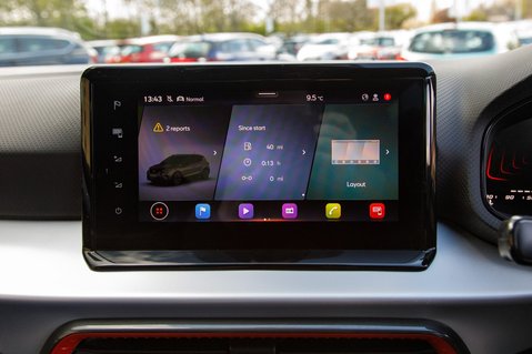 SEAT Arona ECOTSI FR 22