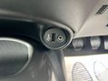 Nissan Juke 1.6 Tekna Euro 5 (s/s) 5dr 35