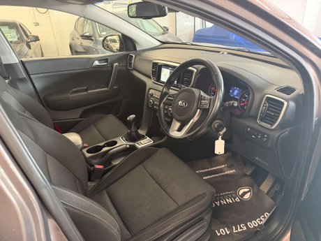 Kia Sportage 1.6 CRDi EcoDynamics+ 2 SUV 5dr Diesel Hybrid Manual Euro 6 (s/s) (134 bhp) 31