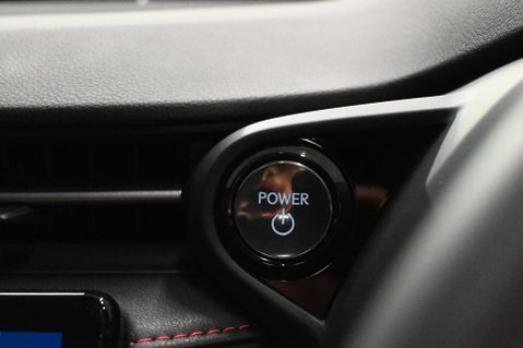 Lexus LBX 1.5 LBX Premium + CVT 5dr 31