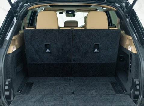 Land Rover Range Rover D350 AUTOBIOGRAPHY LWB 7 Seater 35