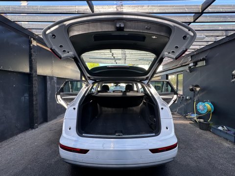 Audi Q5 2.0 TDI Sport S Tronic quattro Euro 6 (s/s) 5dr 9