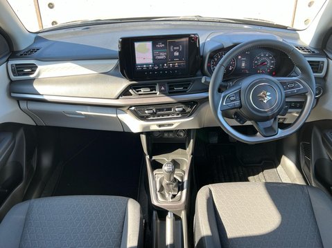 Suzuki Swift 1.2 Hybrid ULTRA 10
