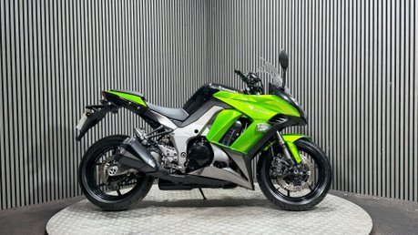 Kawasaki Z1000 SX 2013 ONLY 20K, 1 FORMER OWNER, NEW MOT, 1000CC 1