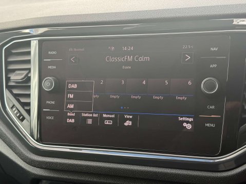 Volkswagen T-Roc 1.6 T-Roc R-Line TDI 5dr 49