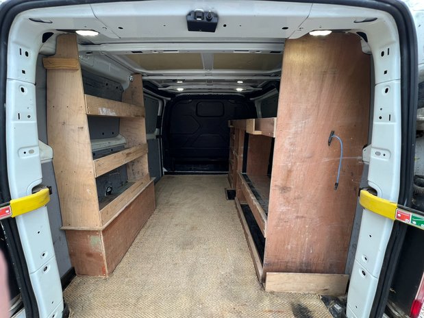 Ford Transit Custom SWB L1H1 Sport 155 Tdci Air Alloy Nav 1 OWNER NO VAT 11