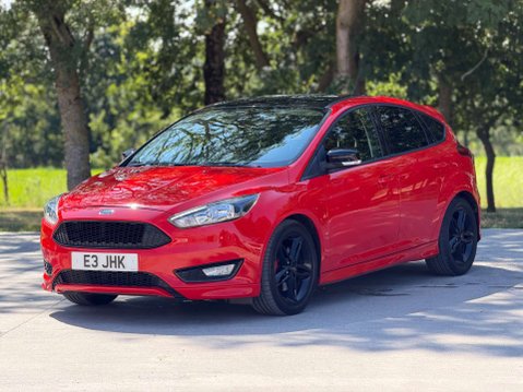 Ford Focus 1.5 Focus Zetec S Red Edition 5dr 15