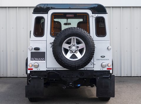 Land Rover Defender 90 Landmark 5