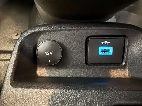 Ford Transit Connect 1.5 Transit Connect 250 Limited EcoBlue 18